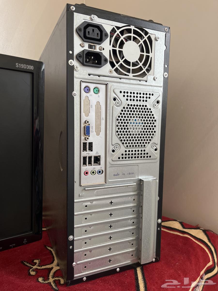 Desktop computers, screens, and printers63720856862467112