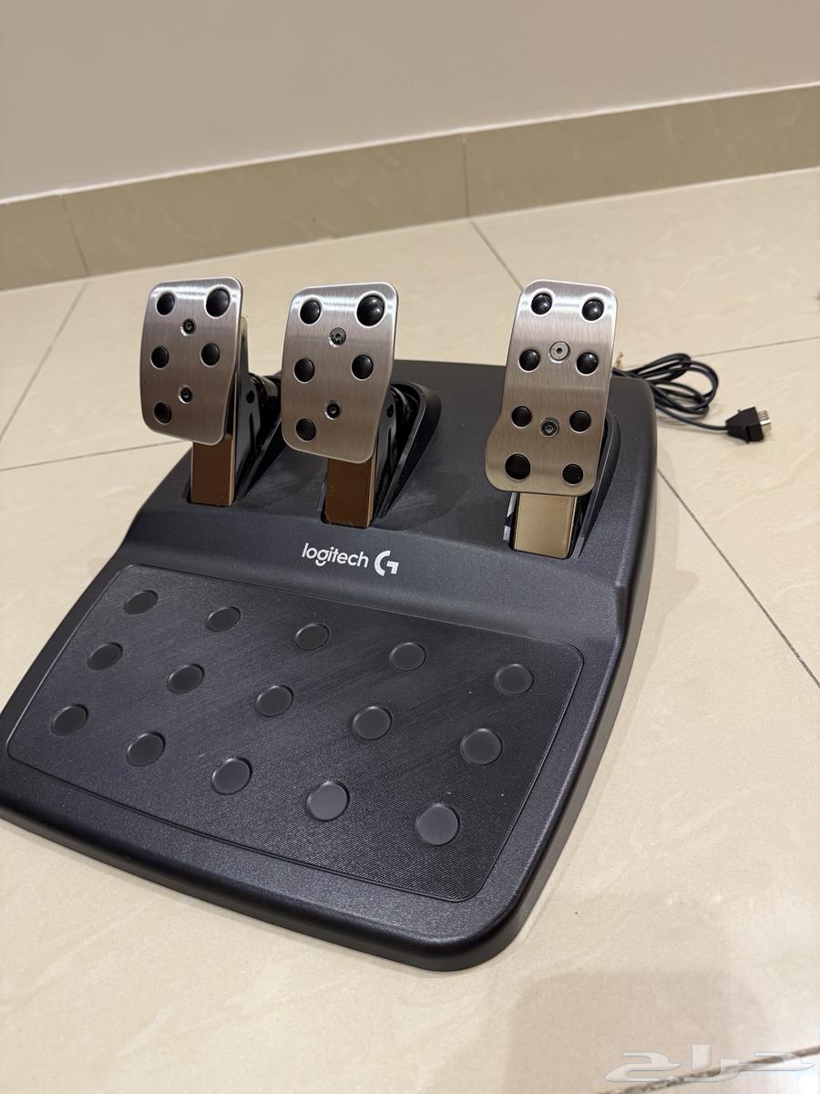 طاره لوجيتك G29 استعمال سنه يعني جديده نظيفه وا آيفون 7 بلس63718266447618112