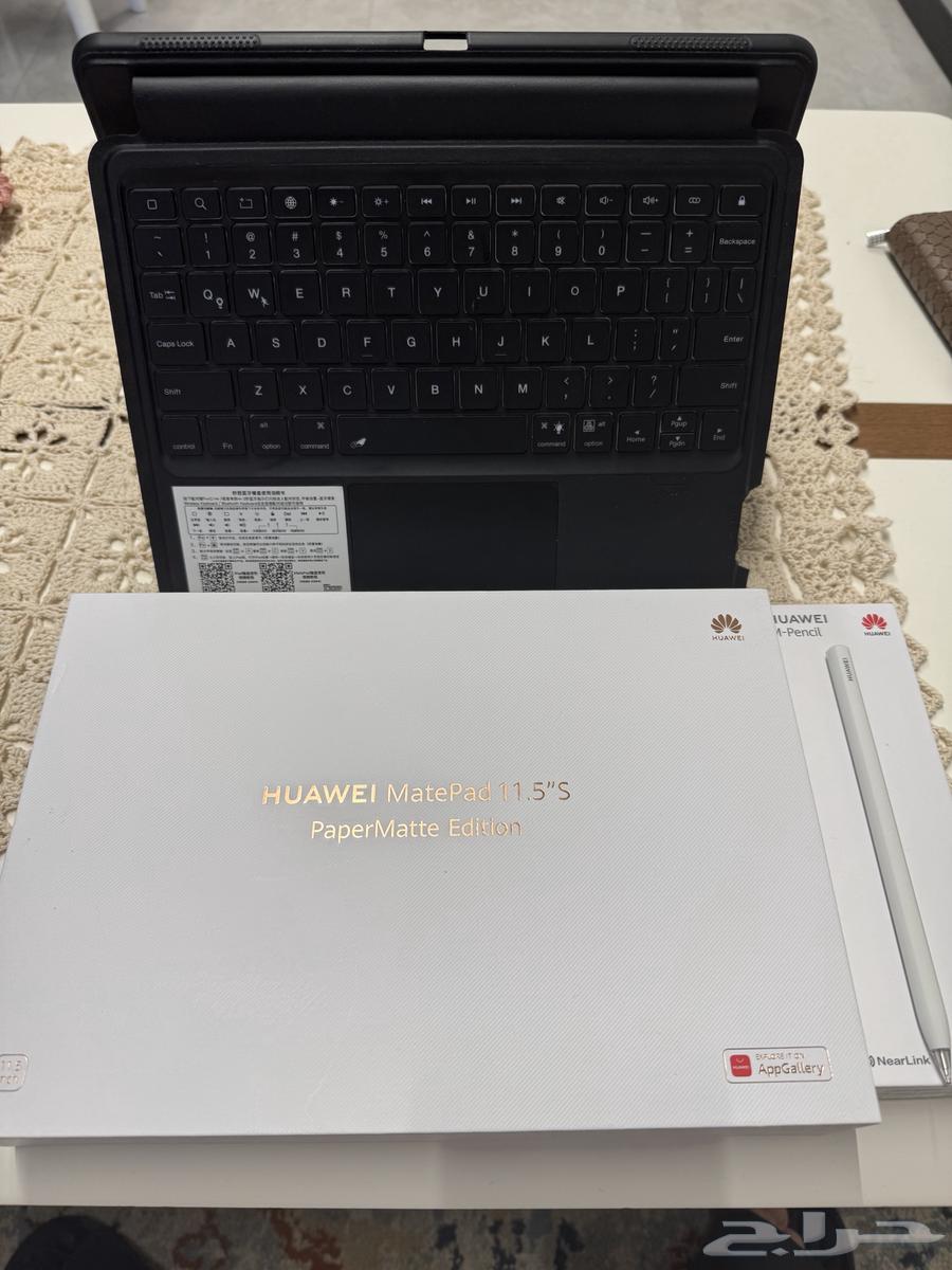 تابلت هواوي ميت باد 11.5 اس 8 جيجا 256 جيجا 144 للبيع مع63724677168259111