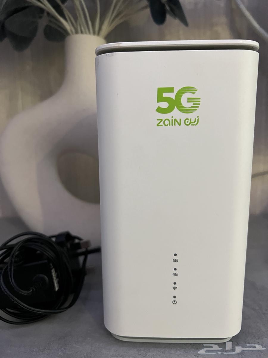 OPPO 5G CPE T1a Router that works with all networks63708844437505113