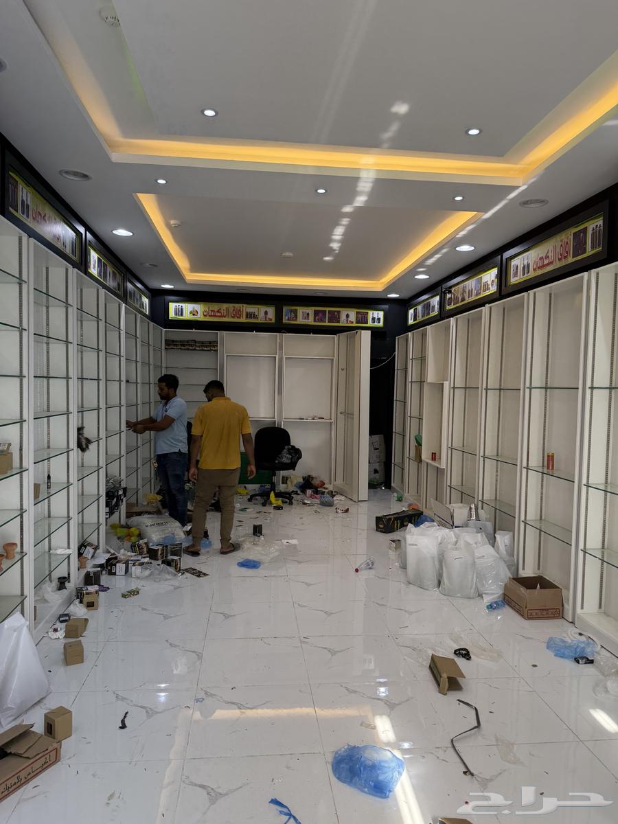 ديكور محل شبه جديد للبيع63723168472193110