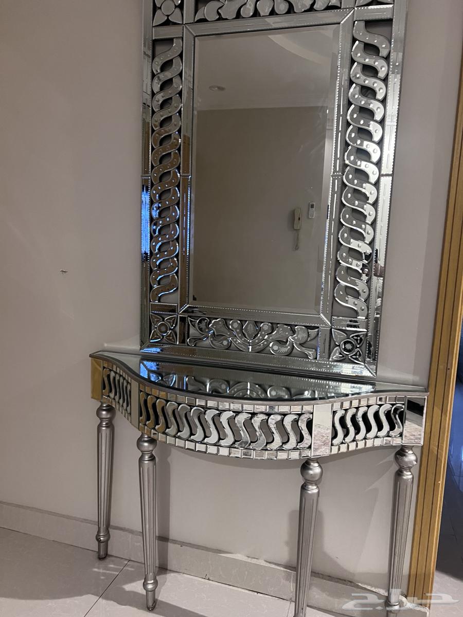 Entry mirror and console63720574758915110
