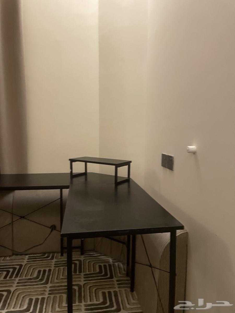 Gaming chair and table, mouse pad, and keyboard63717439272579114
