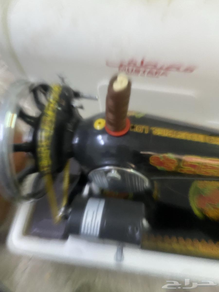 مكينه خياطه جديده جميع ملحقاتها موجوده63722246418050114