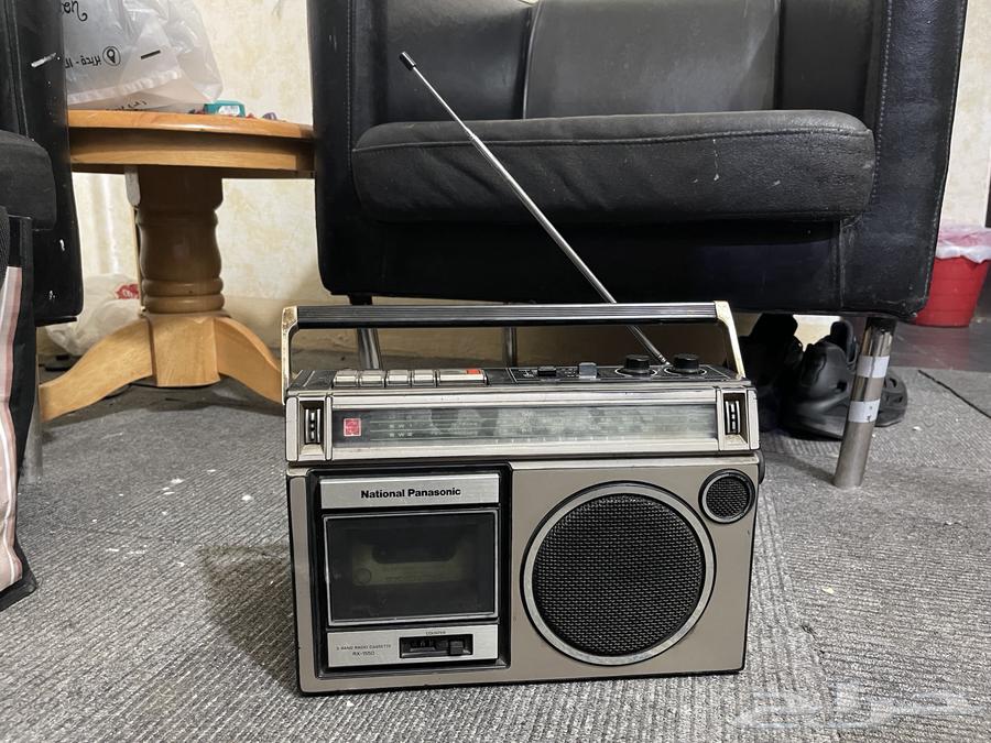 Old antiques, various stored items63717999093121110