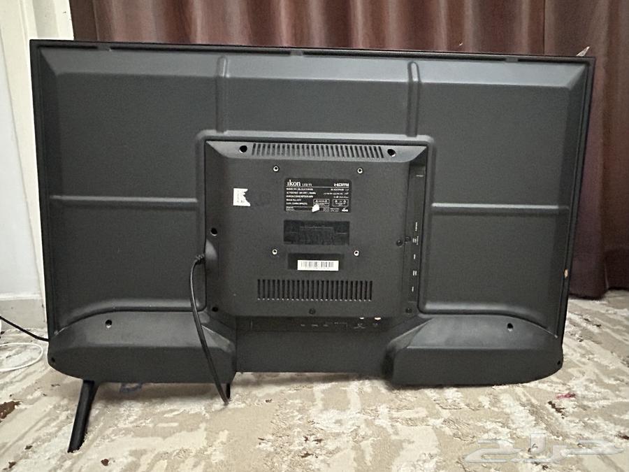 Broken IKON TV without remote, left stand missing, 32 inches63723735440899111