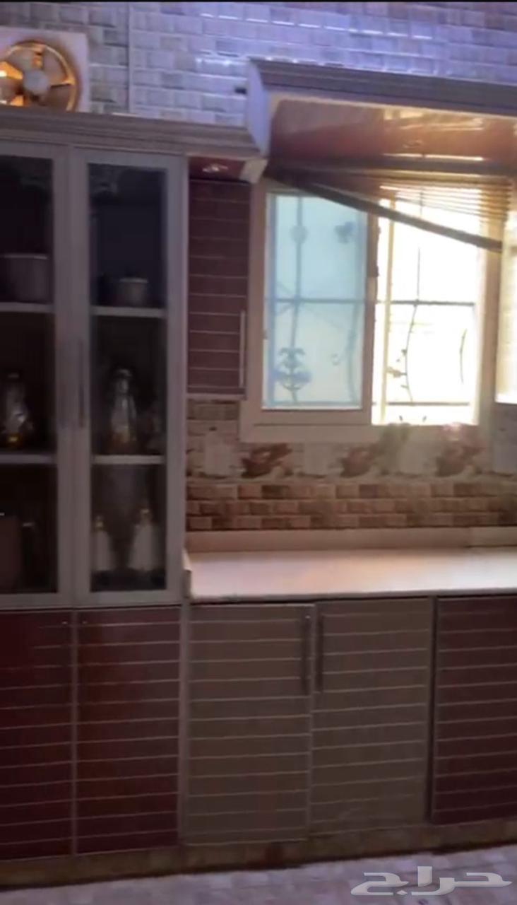 دولاب مطبخ مساند مجلس ملكيه رجال ونساء مع طاوله63718266279553112