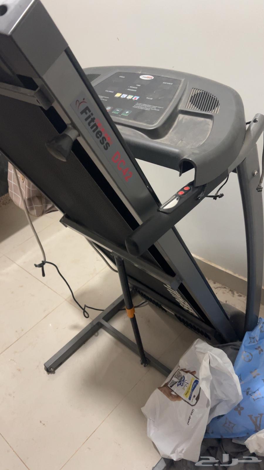 يوجد سيار رياضي للبيع البيع مستعجل التواصل وتساب63730219757571110
