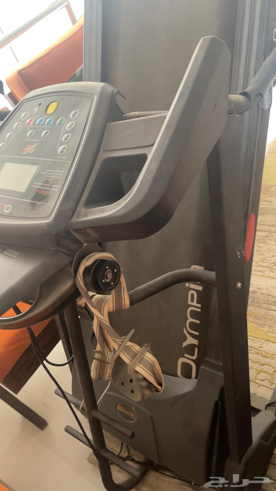جهاز رياضي كهربائي للبيع بحاله جيده وحامل تلفزيون63731626822531111