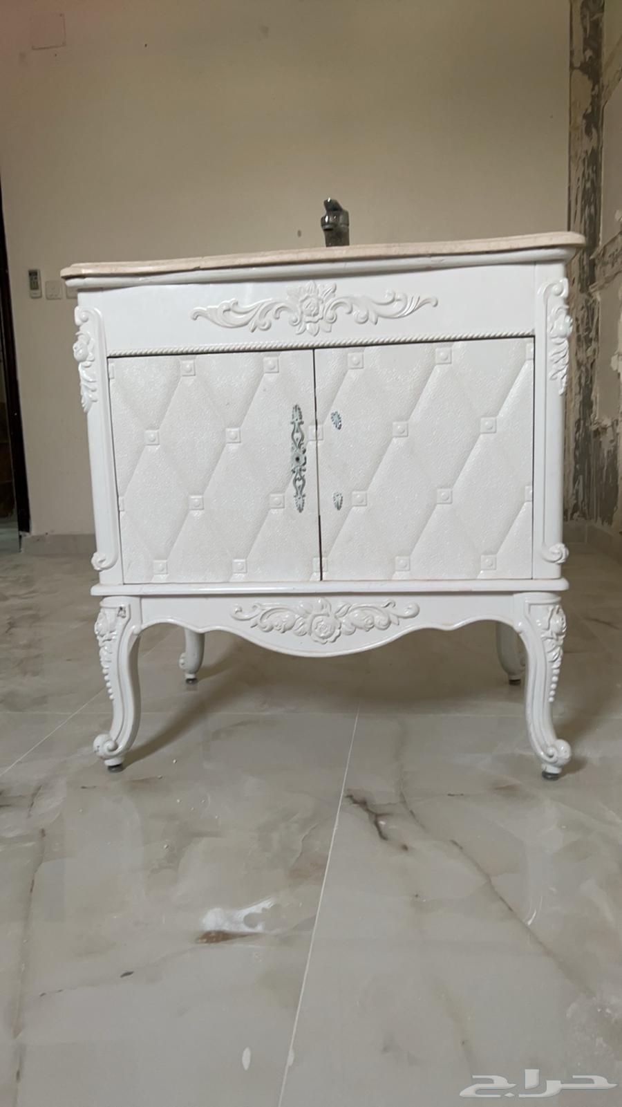 مغسله يدين للبيع ب 200 ريال63729478524033111
