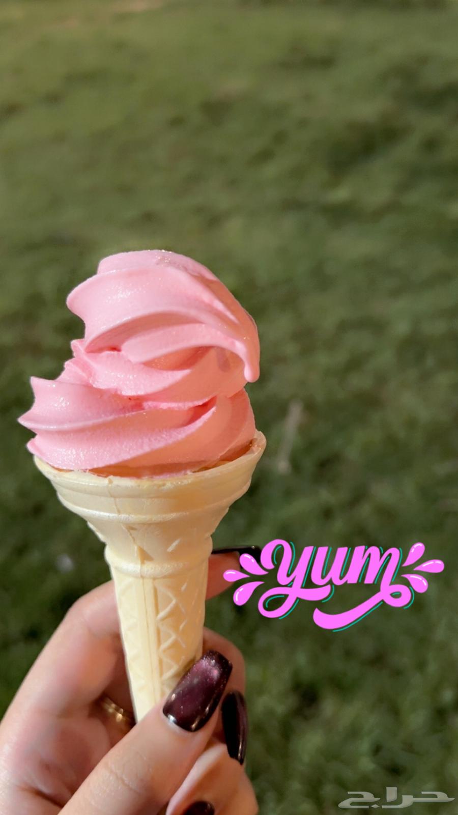 Rent ice cream machine with popcorn machine for 28063735930466435111