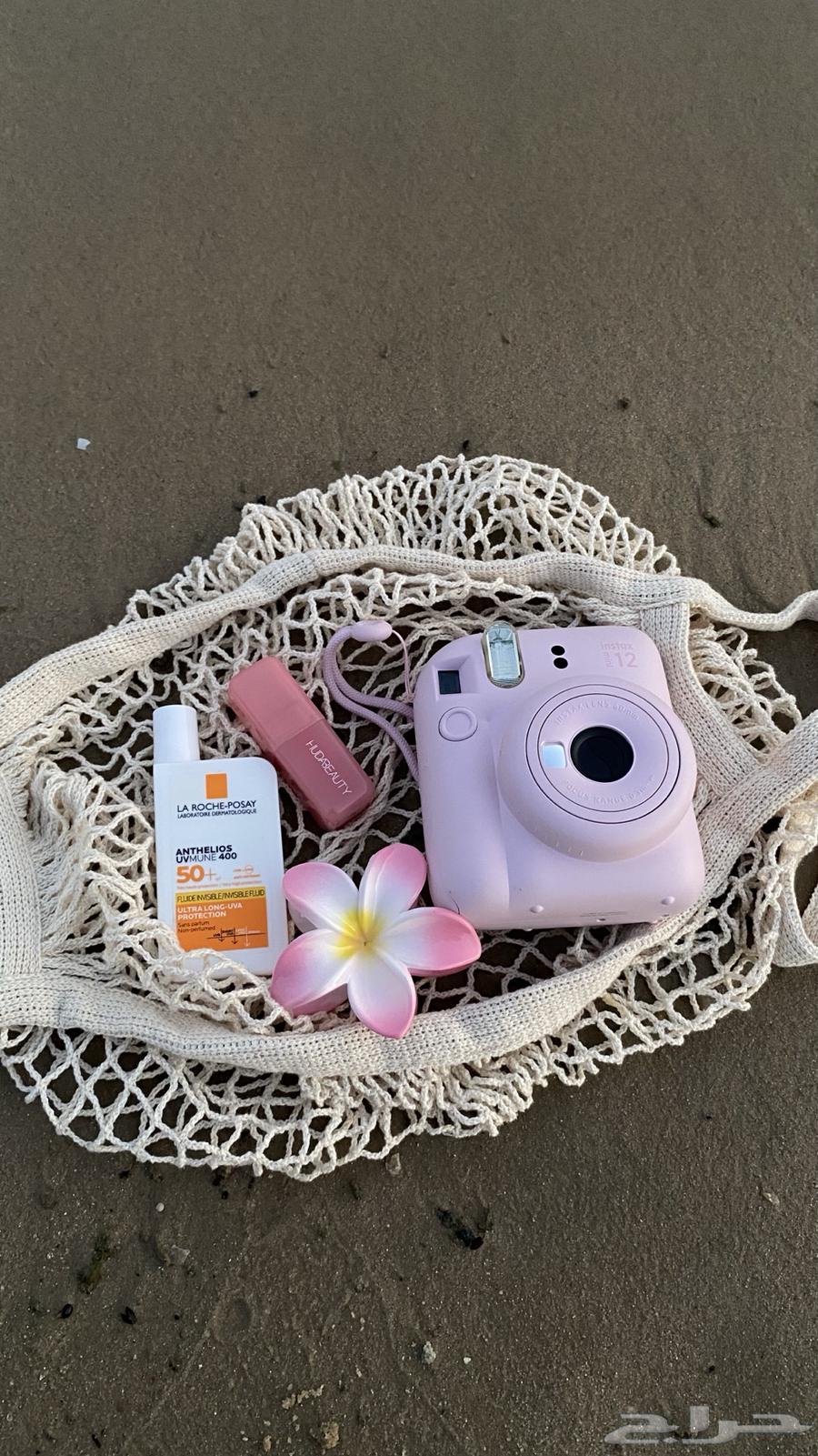 كاميرا instax الجيل 1263729475253635110