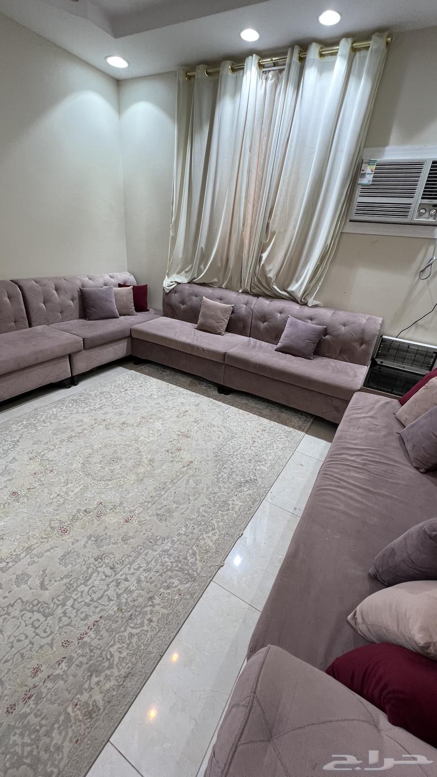 كنب نظيف جدا وقوي للبيع63734231185027110