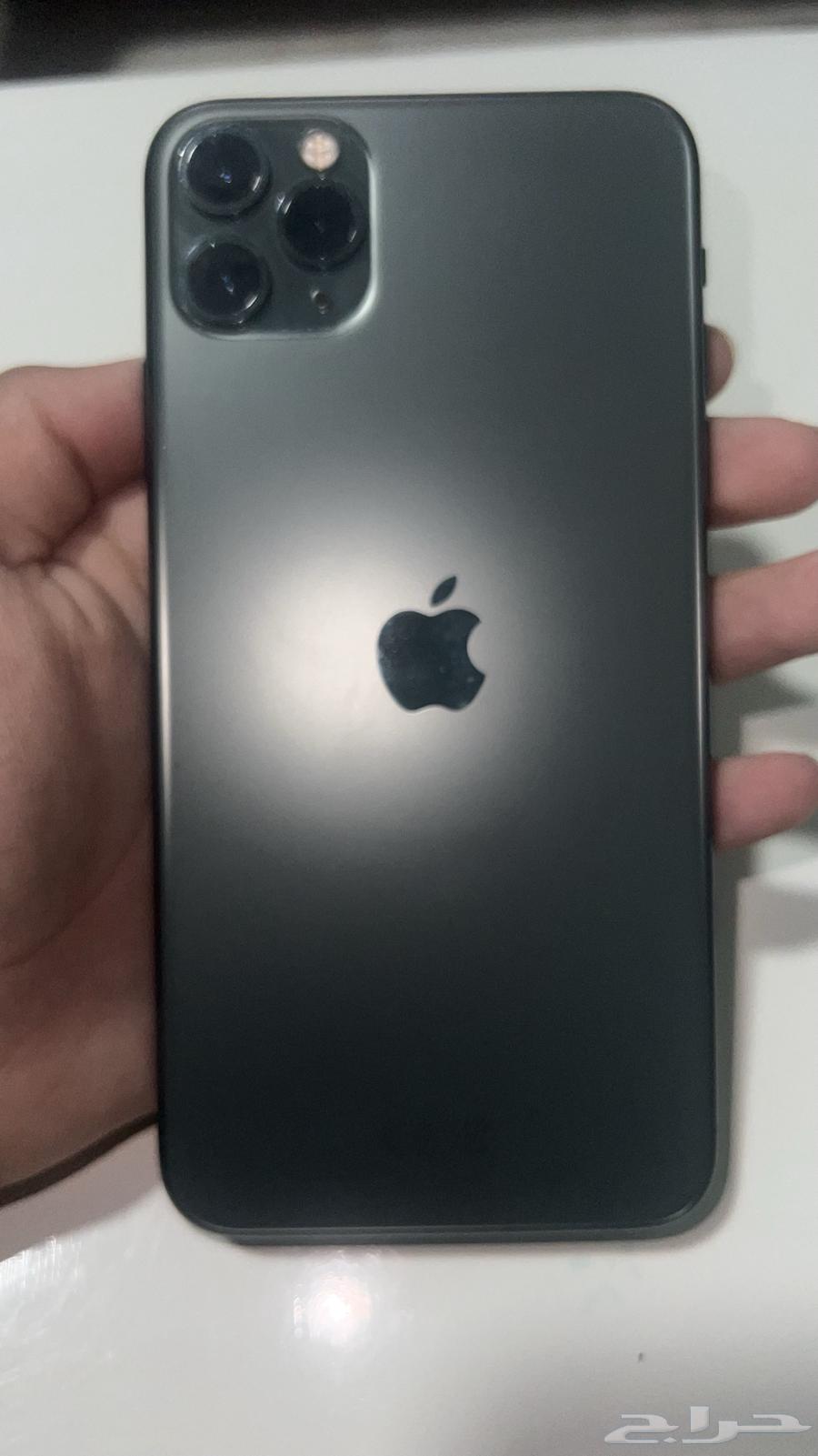 ايفون 11 برو ماكس نضيف جدا63717999136387110