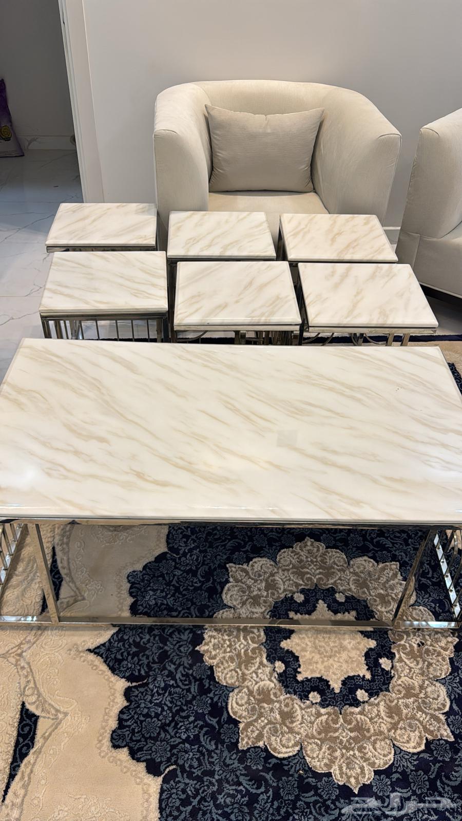 Large table and 6 side tables63729287844482110