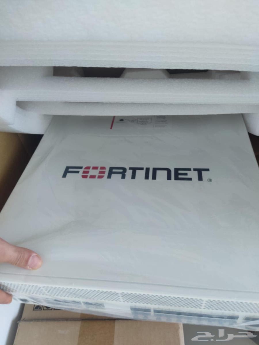للبيع جهاز fortigate firewall 220 E fortinet63731813987202111