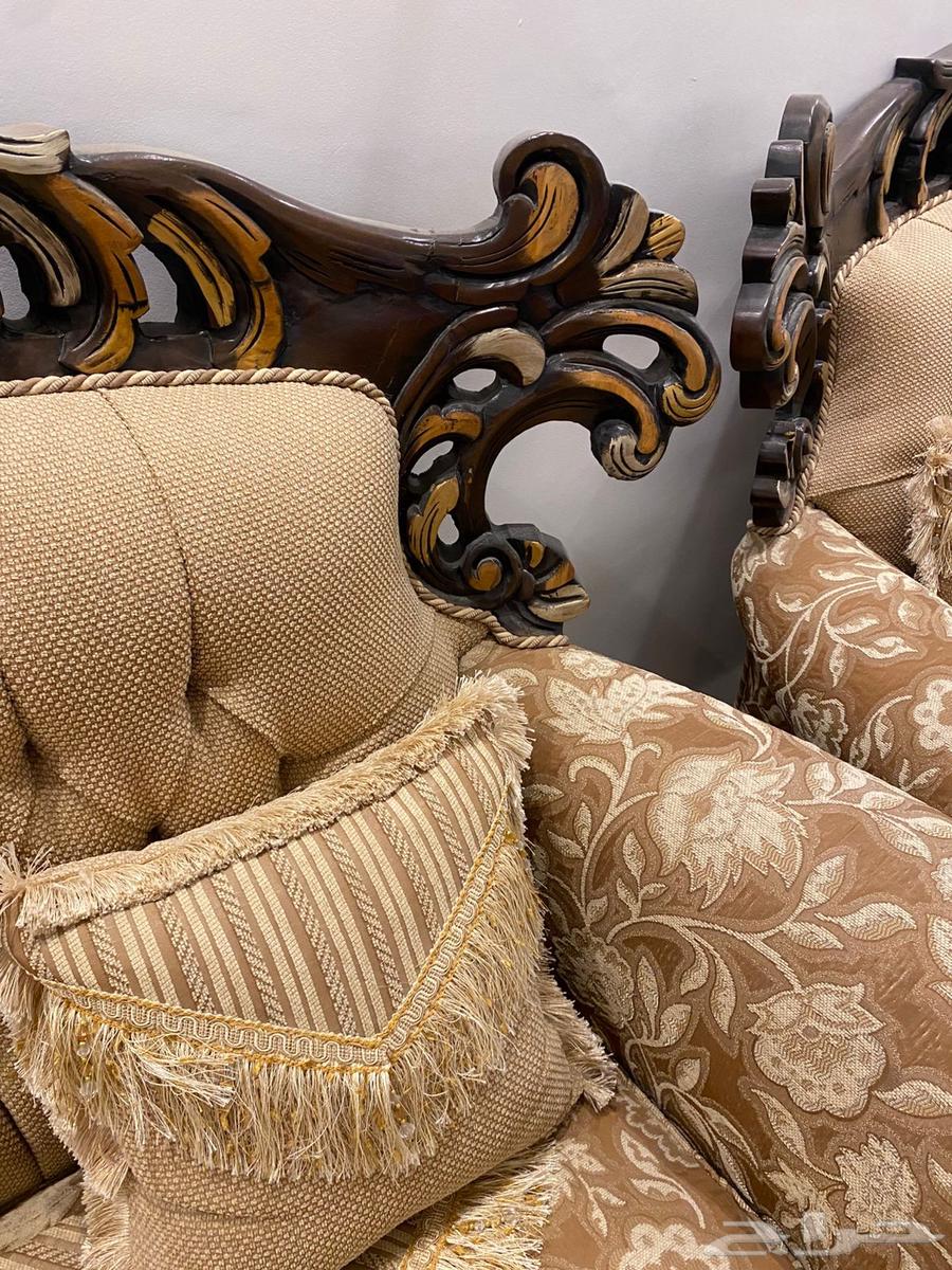 Clean Turkish sofa set for living rooms, 8 pieces with serving tables, no scratches, condition applies63730965646081113
