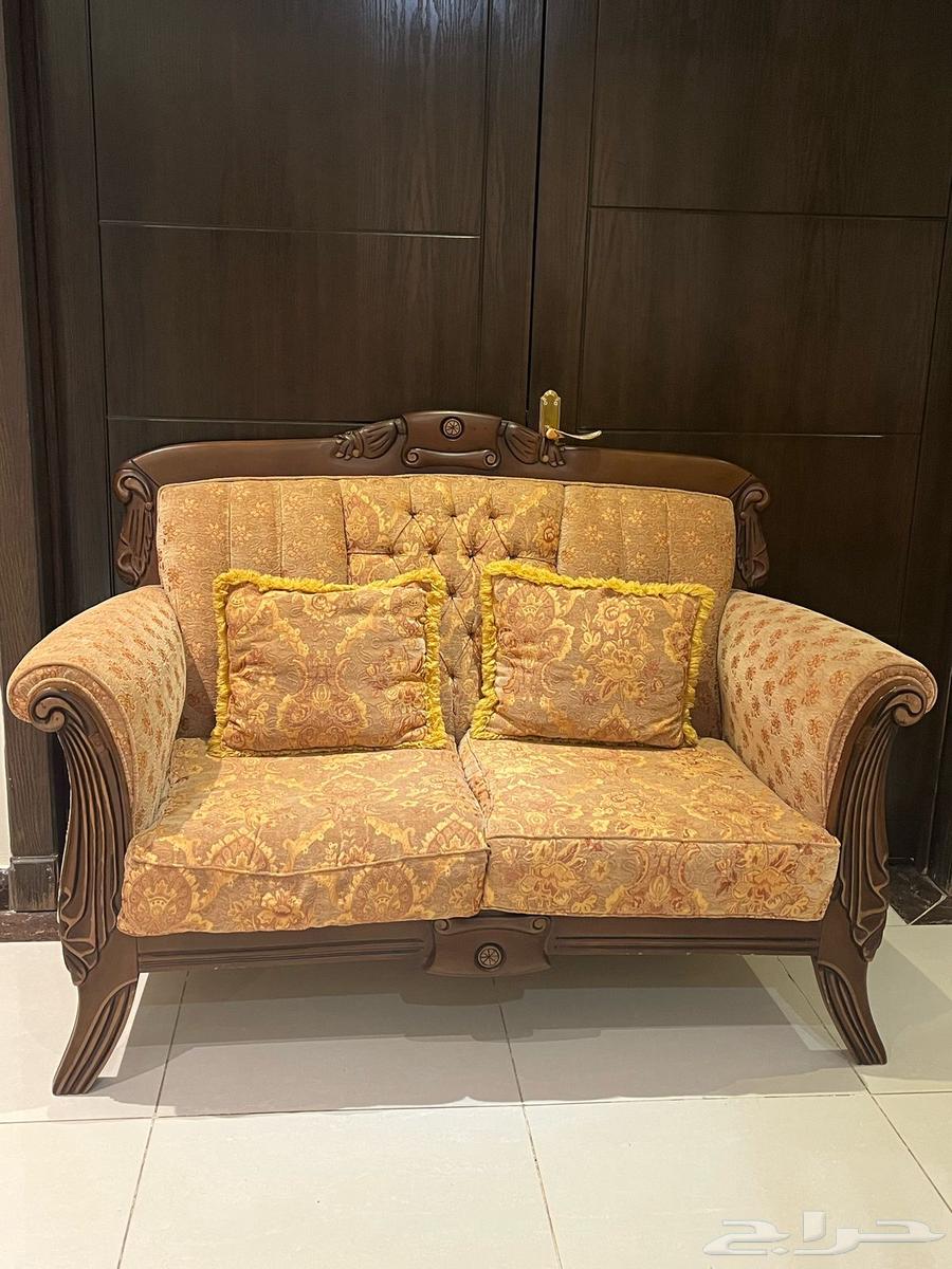 طقم كنب للبيع63735930432387110