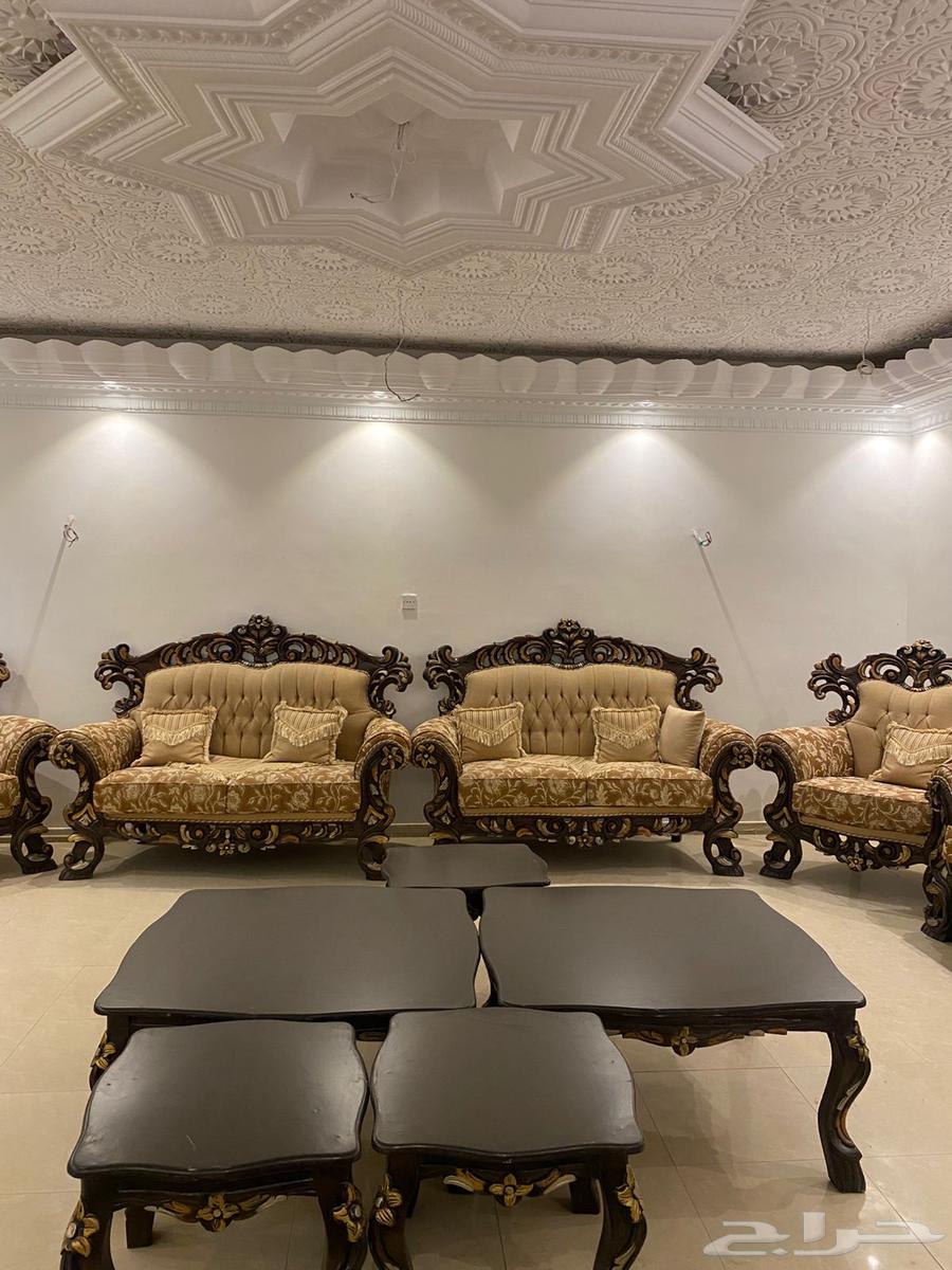 Clean Turkish sofa set for living rooms, 8 pieces with serving tables, no scratches, condition applies63730965646081112