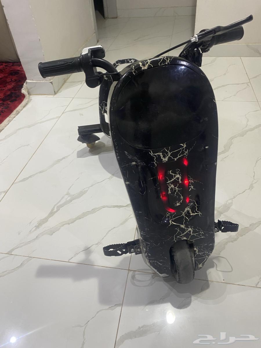Working scooter without key, works with any keys with original charger63728706506497113