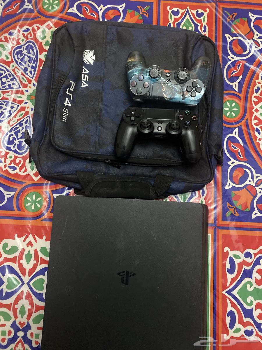 Sony 4 for sale, specifications 861 GB with two non-original controllers63735654890242110