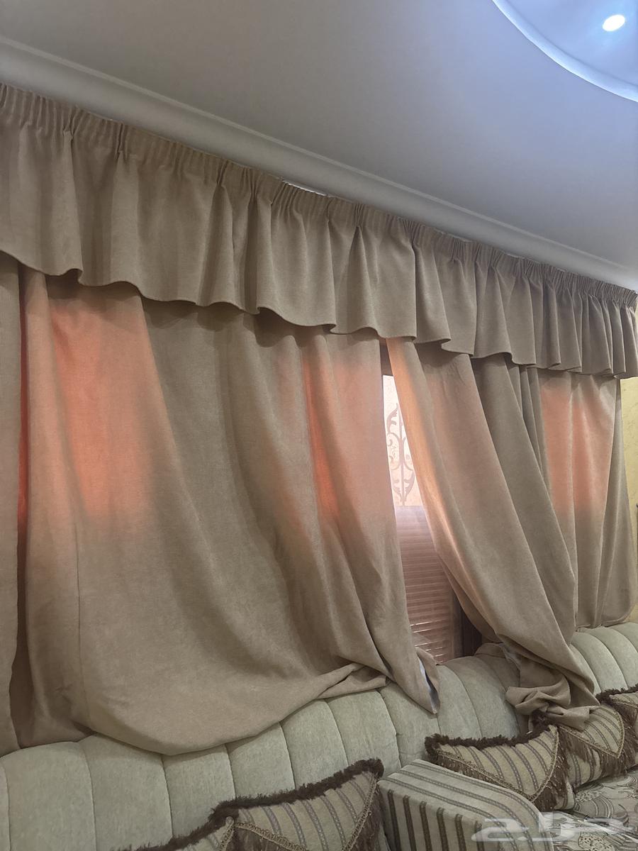 كنب مع طاوله وستاره وابيعه 30063735470291330113