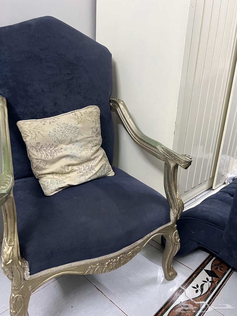 كنب للبيع المستعجل ب 30063737523857793111
