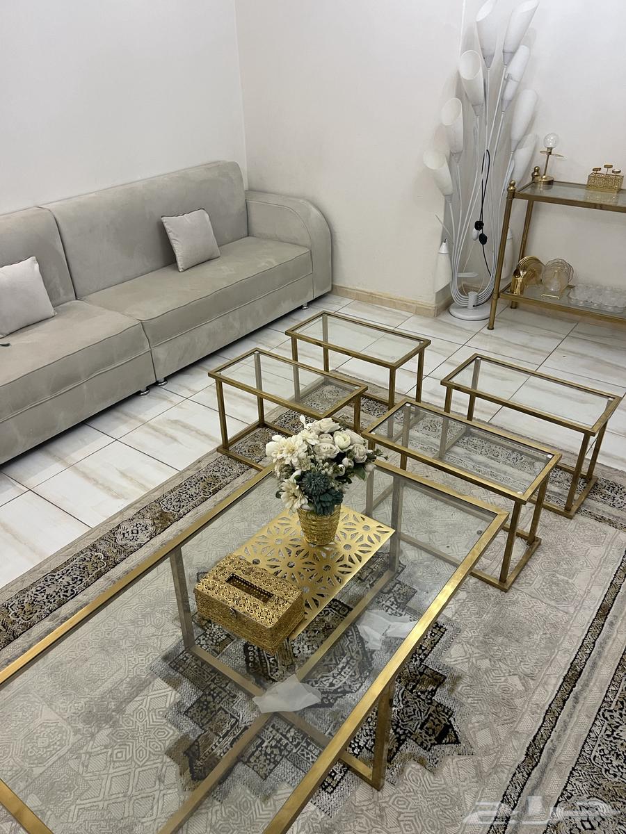 طاولات واناره هاديه للبيع63732092105475110