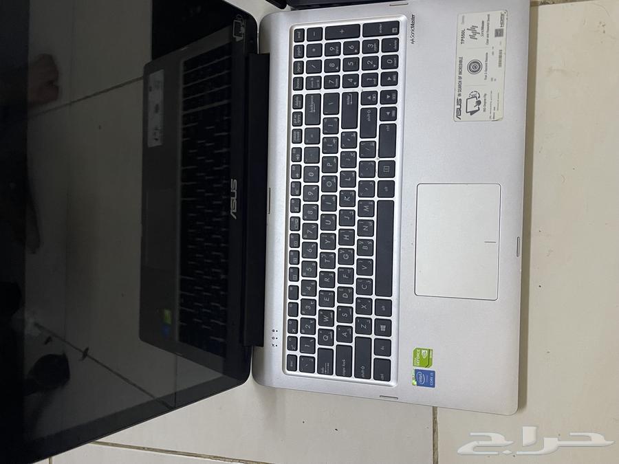 Laptops for sale with defects such as battery, GPU, and IC63733119367810113