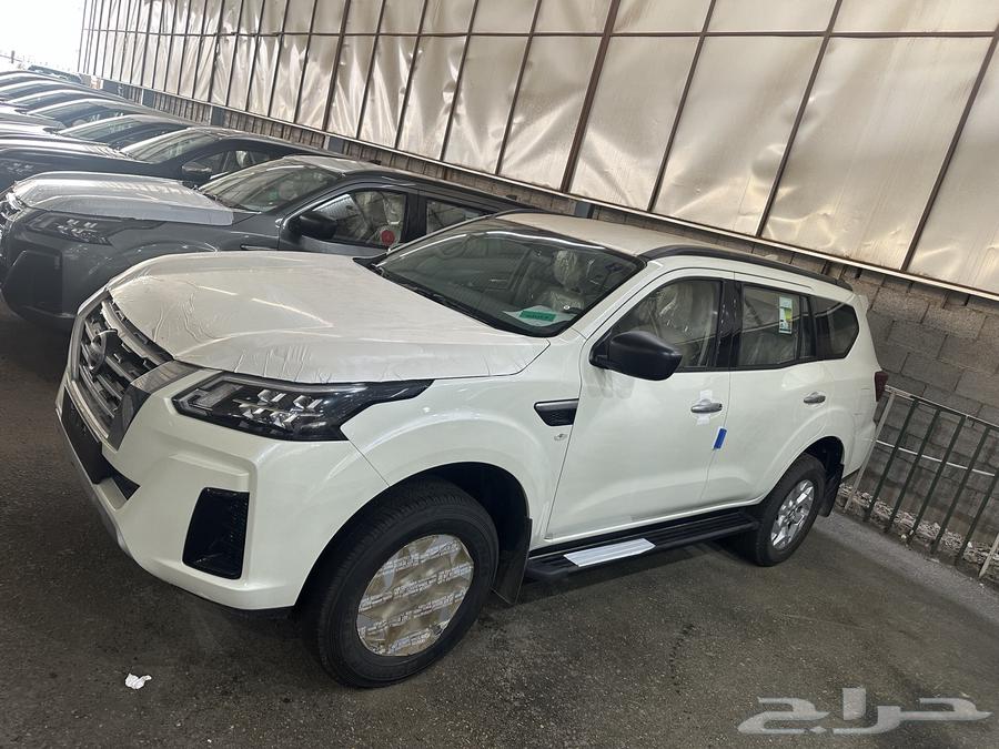 Nissan Xterra Standard Without Double 2024 White and Gray63851107705475111