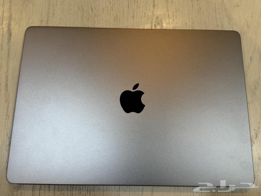 للبيع MacBook Air M3 (موديل 2024)63738368752642113