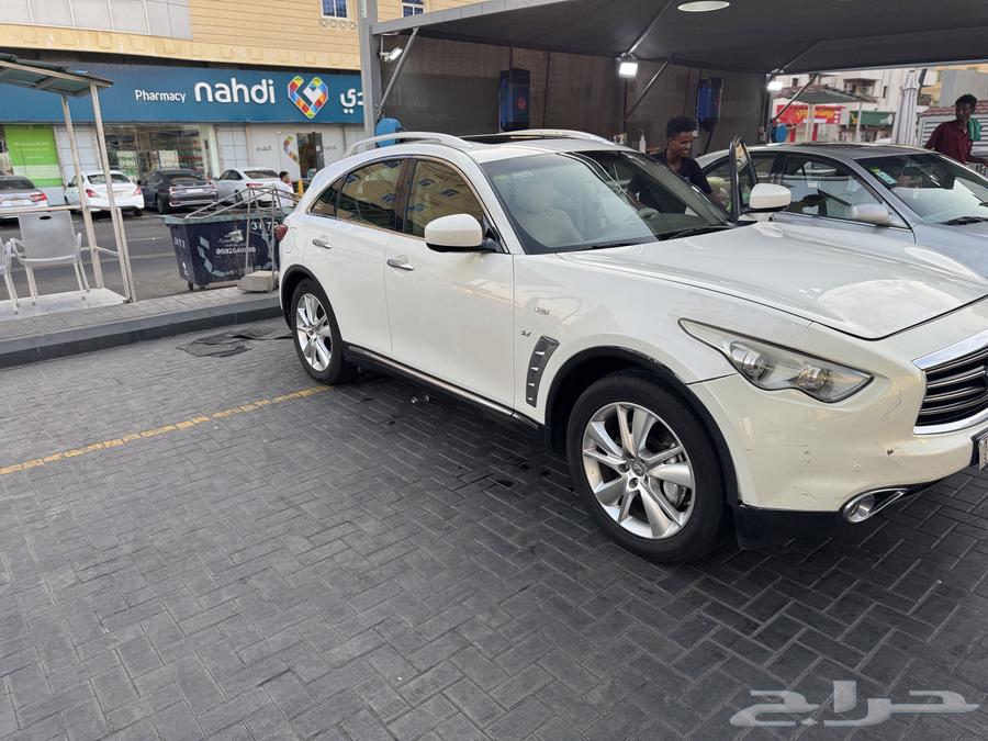 Nissan Infiniti QX70 2014 Model63837972559362113