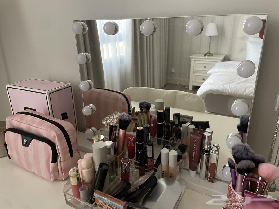 Styling mirrors with lights63733211301762110