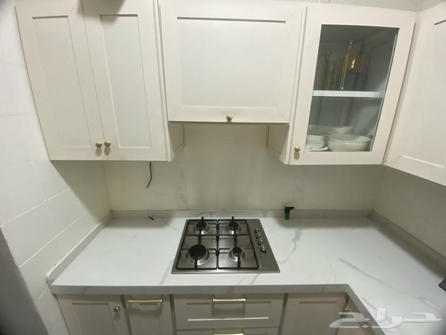 مطبخ راقي للبيع   استخدام سنة وشوي فقط63734891290627113