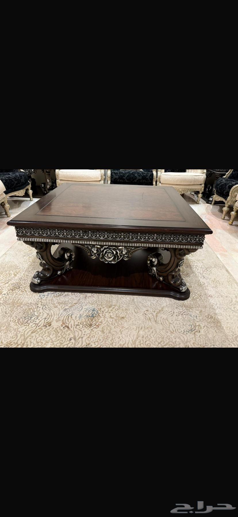 Service tables (semi-new)63728340261761110