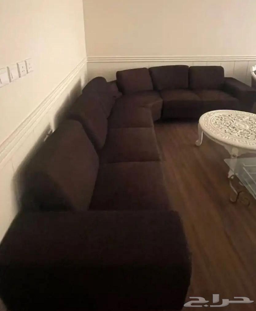 L-shaped sofa used with modesty at 40063733211416963110