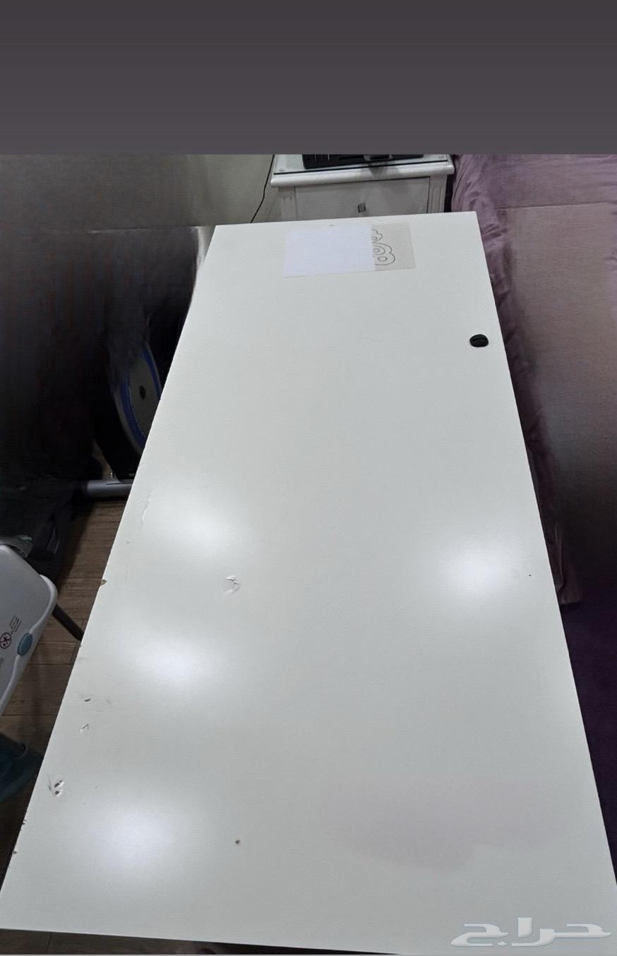 Office table, gym table, you need it63730596358785111