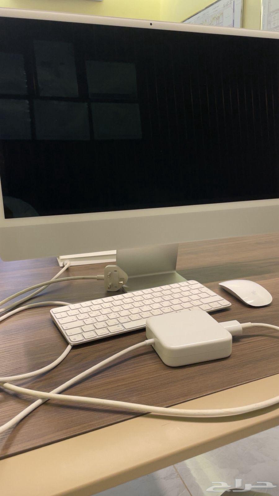 iMac computer63737896589442111