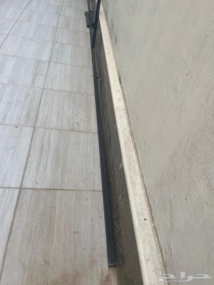 External partition barrier63734327202178111