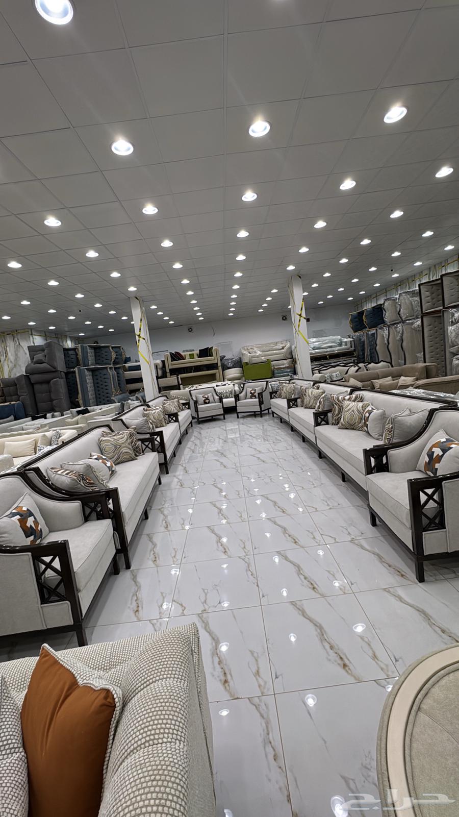 22-Person Sofa Set Ready for Immediate Delivery63740185971843110