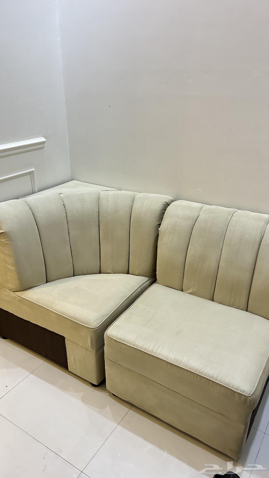 كنب للبيع نظيف63748938849153113