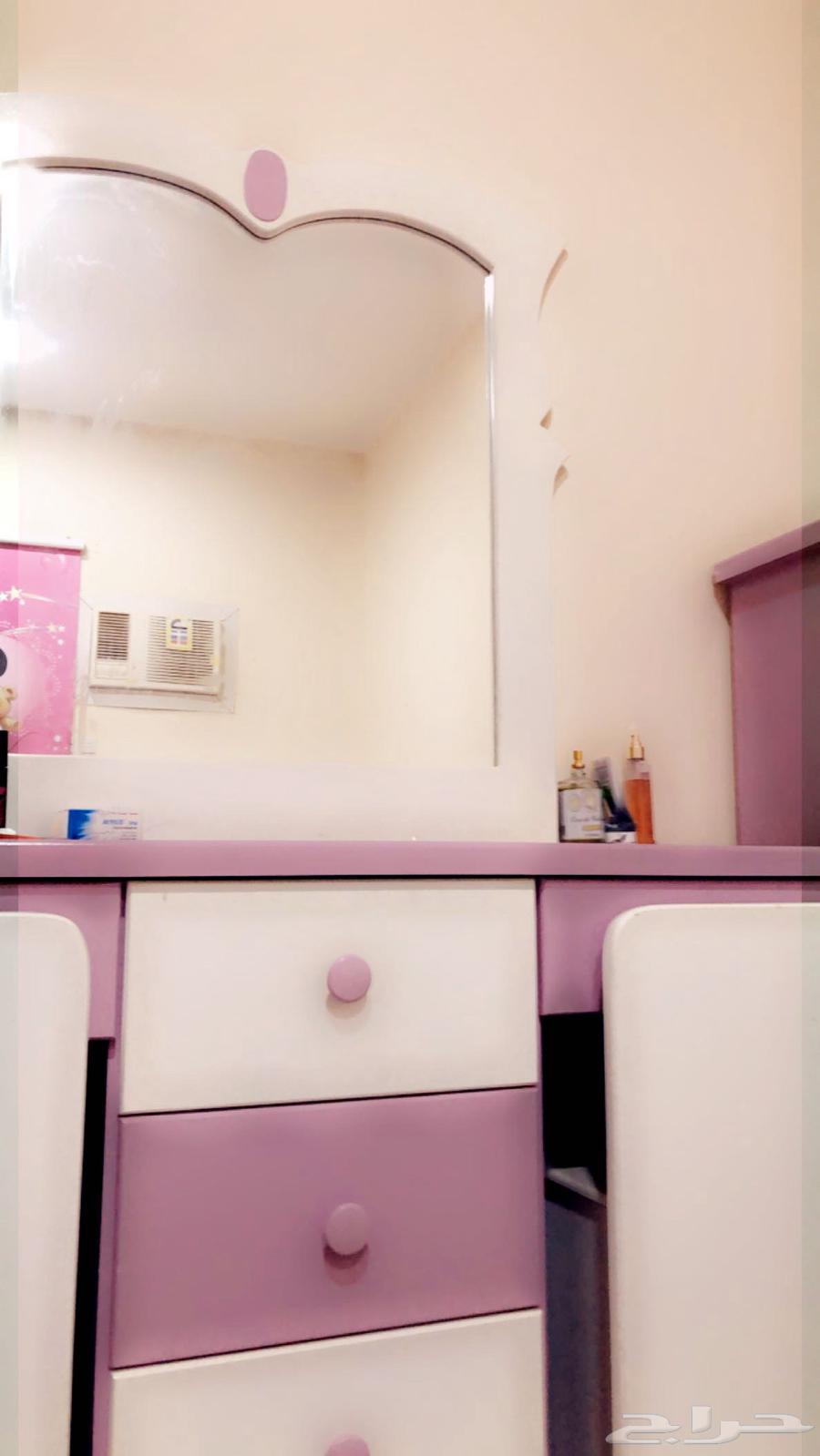 Girls' children's room set consisting of 2 beds, a wardrobe, and a dressing table63740657753729112