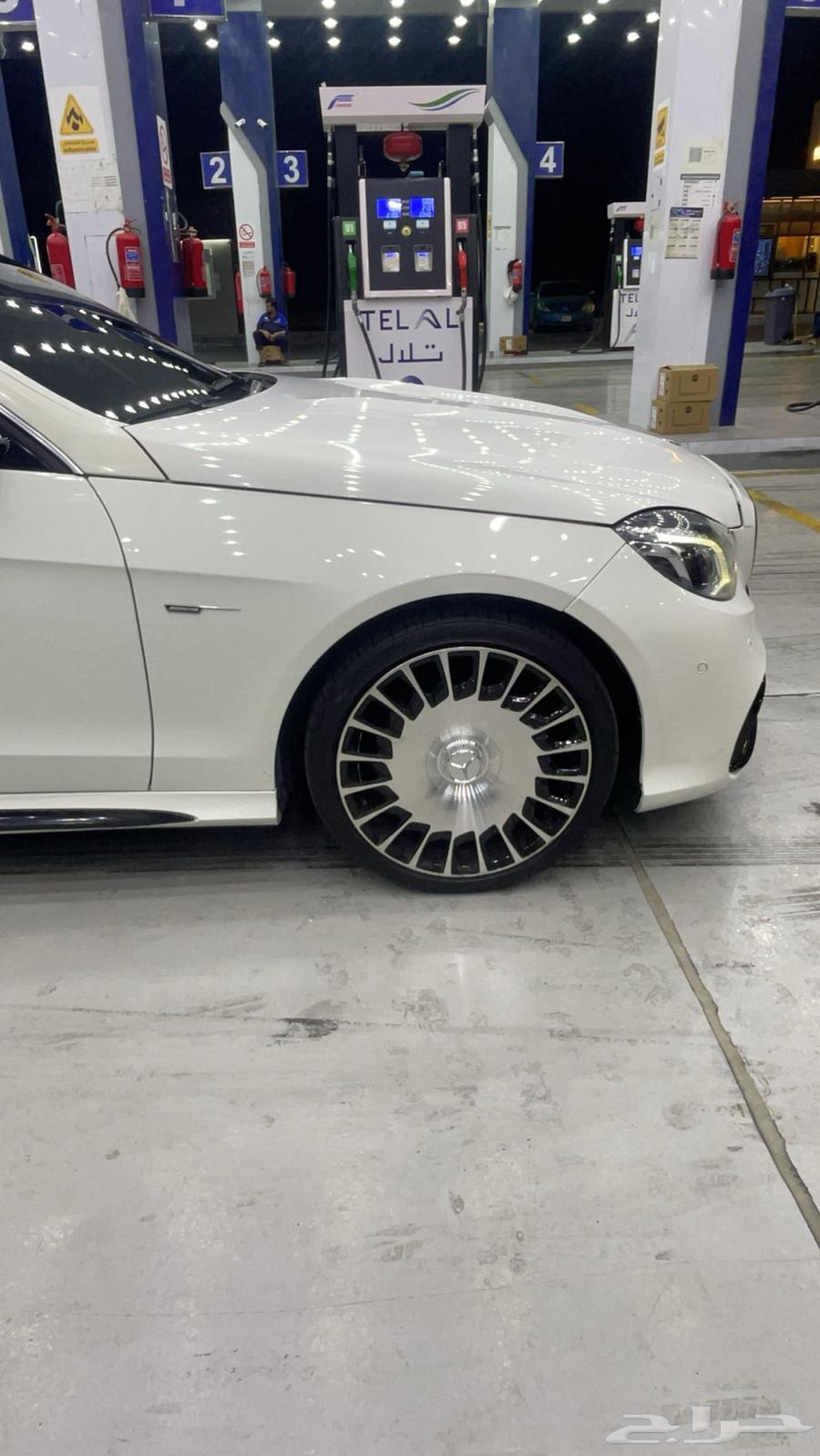 Mercedes E500 201163845050462722111