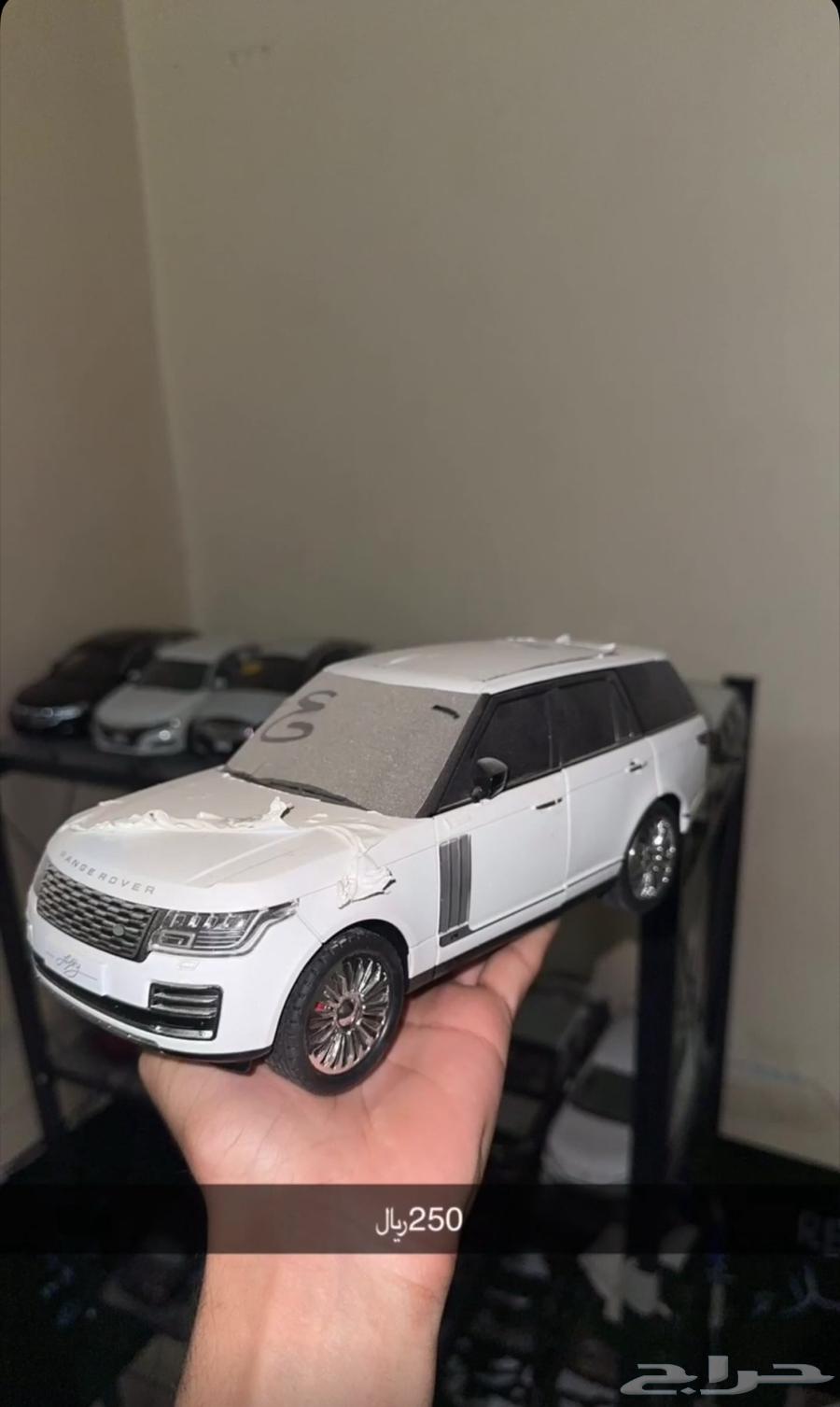 Figurines63741036004354112