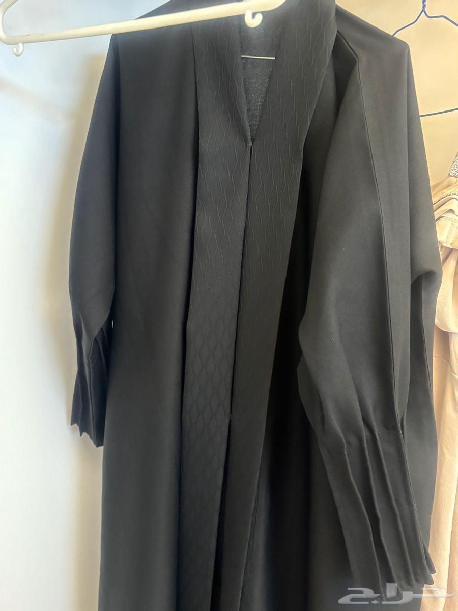 A new abaya63747516461057110