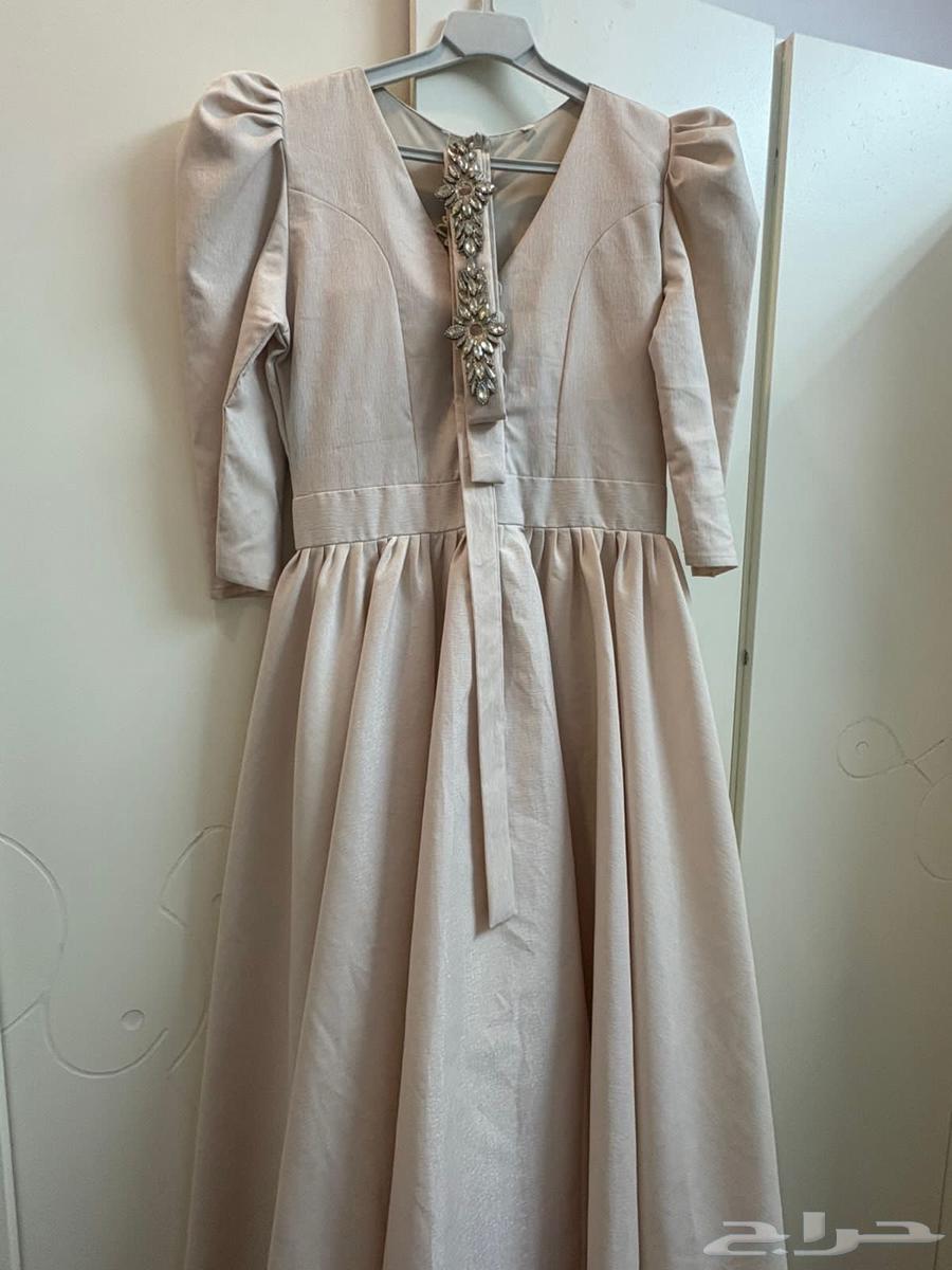 Very clean dresses in sizes M and S worn once or twice63741318576258111