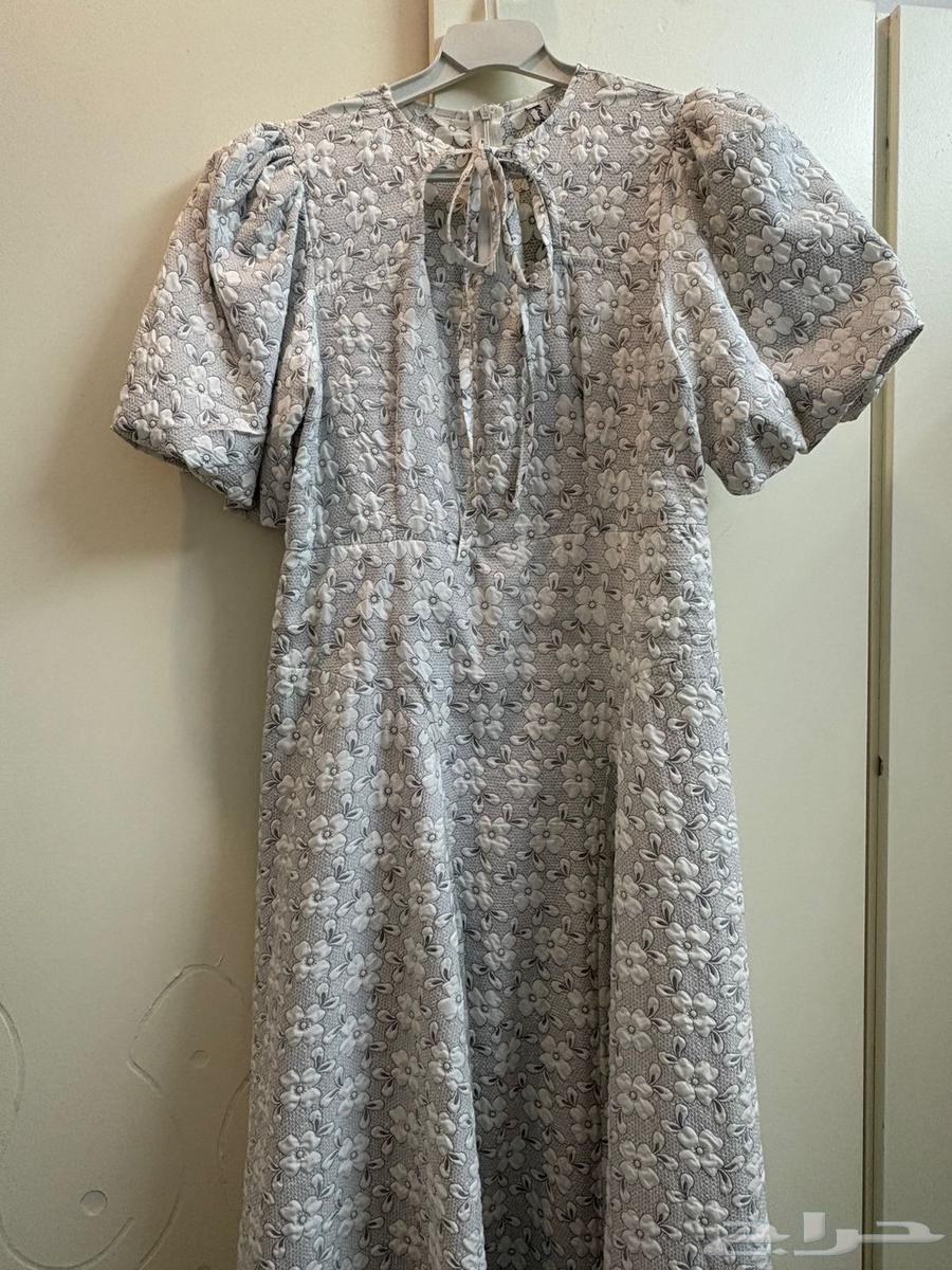 Very clean dresses in sizes M and S worn once or twice63741318576258113