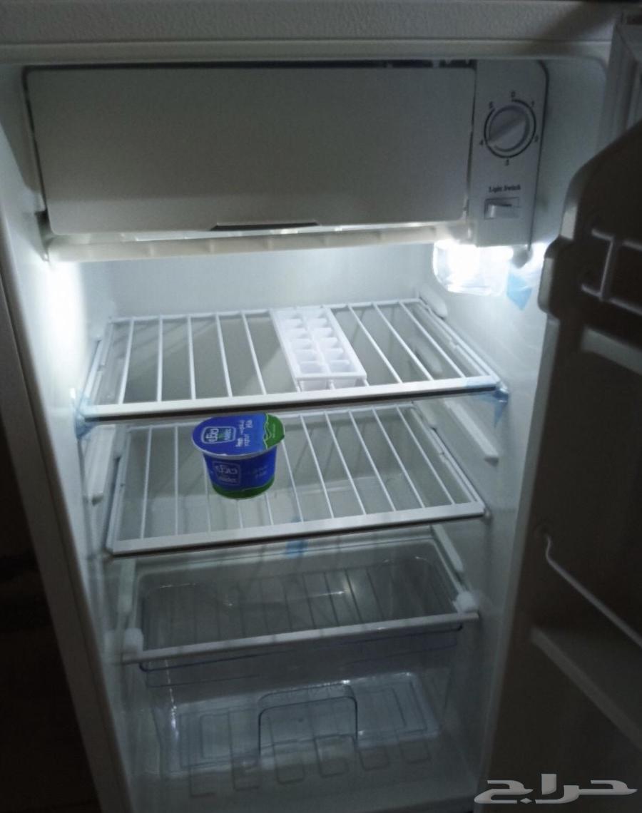 DANSAT refrigerator, used for 4 months with box, under warranty63741982766337111