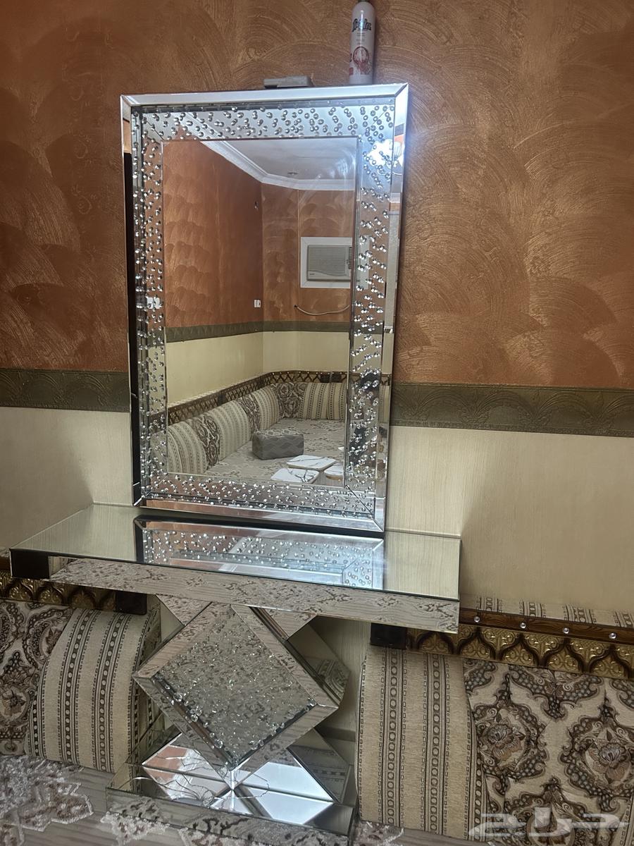 Reception table63742643925635110