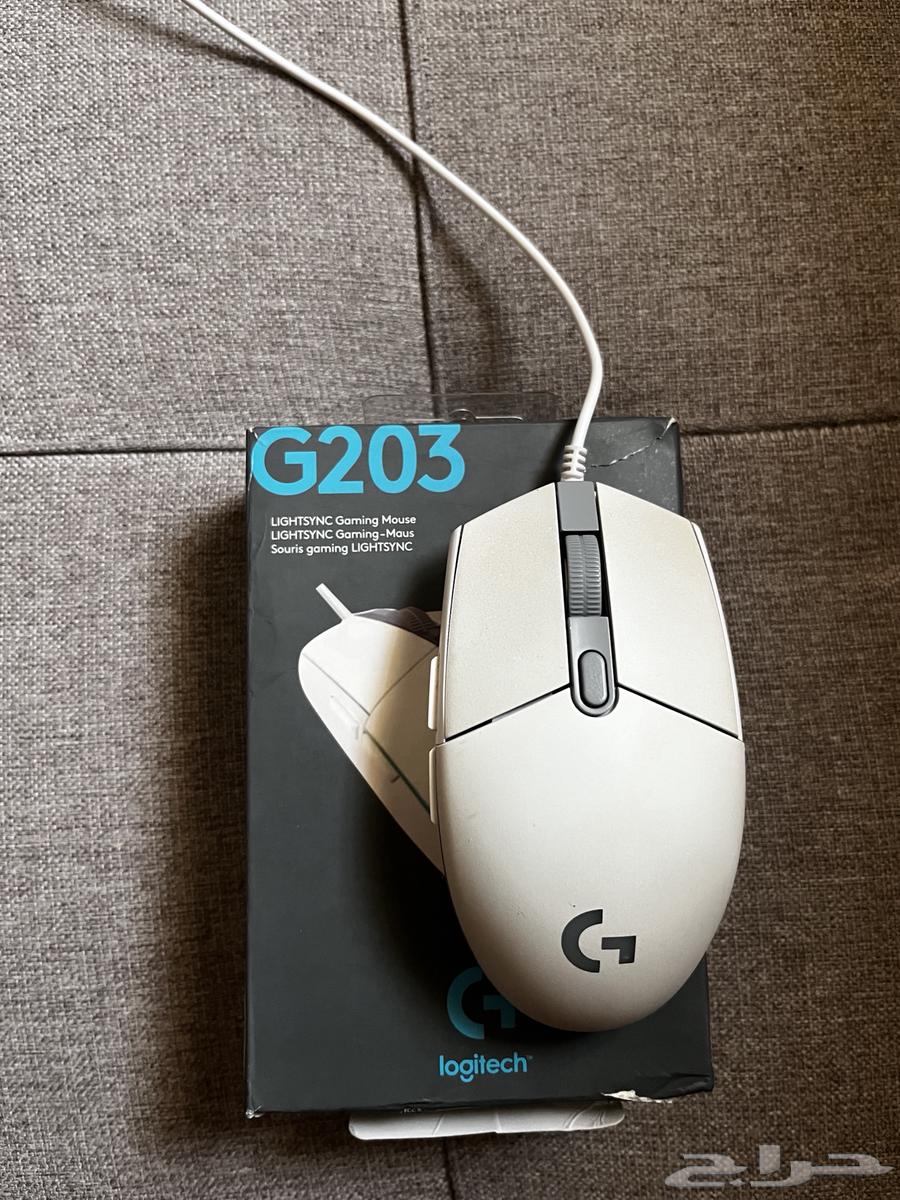 Logitech Mouse and Mechanical Keyboard63743393593601110